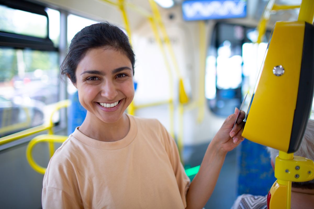 Desempregados tem direito a bilhete gratuito para Metrô e trem - Fonte Shutterstock