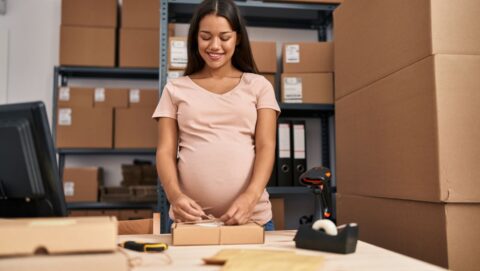 6 dicas para ajudar na recolocação profissional após a maternidade| Fonte: Shutterstock